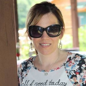 Meet your Posher, Jeanne justin